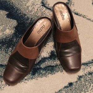 Rialto multi-tone mule